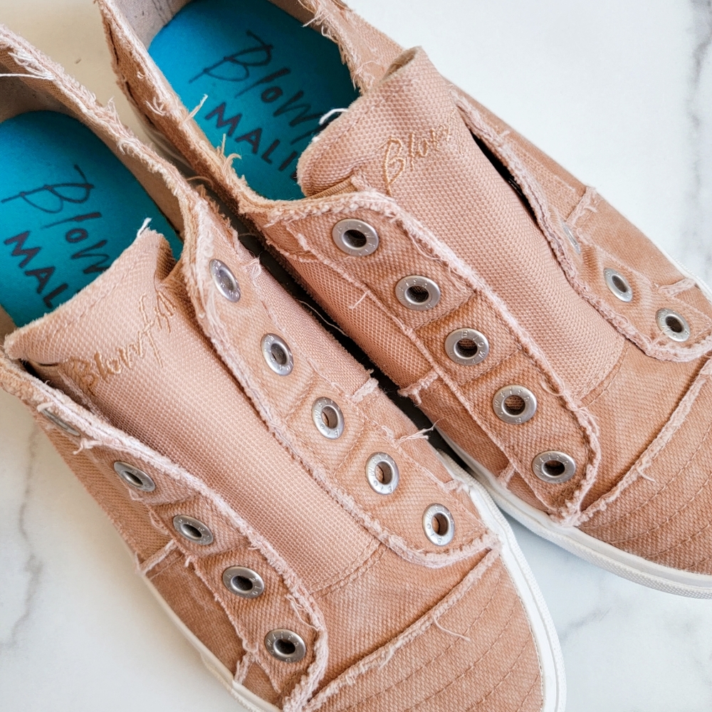 Blowfish Malibu Women's Play Canvas Sneaker